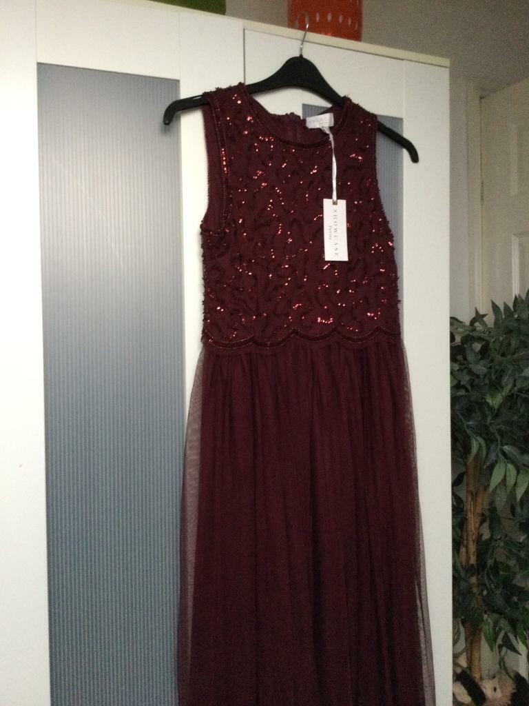 image for  Evening/Prom/Bridesmaids dress size 10 beautiful burgundy