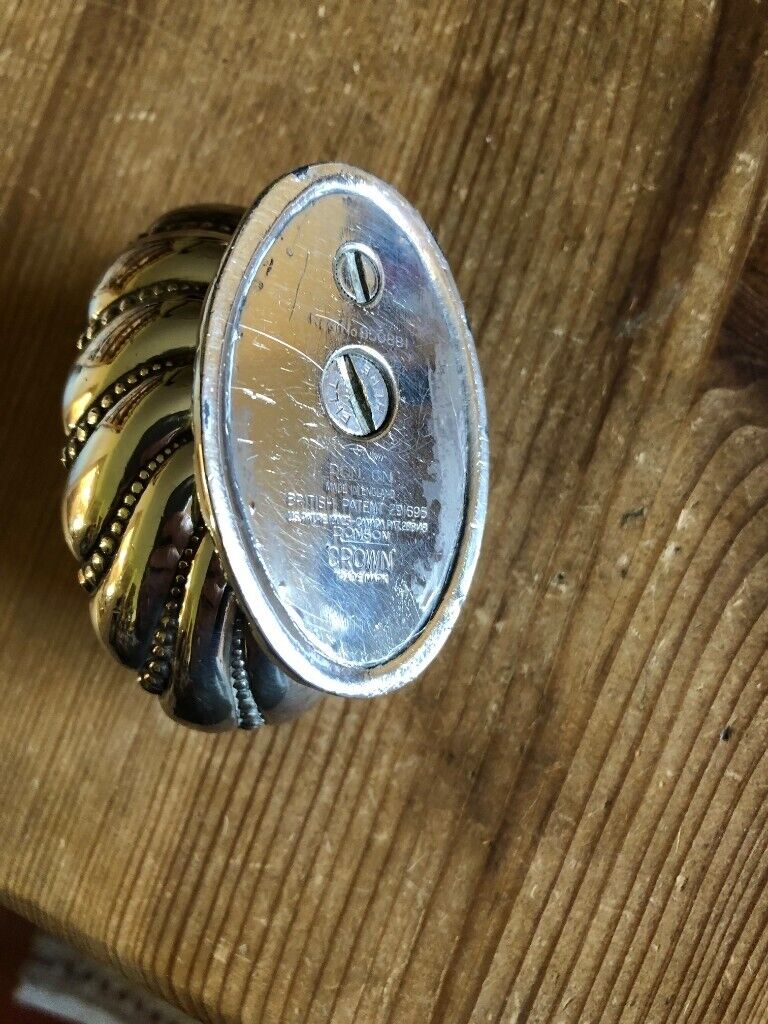 Vintage Ronson Crown table lighter silver plated