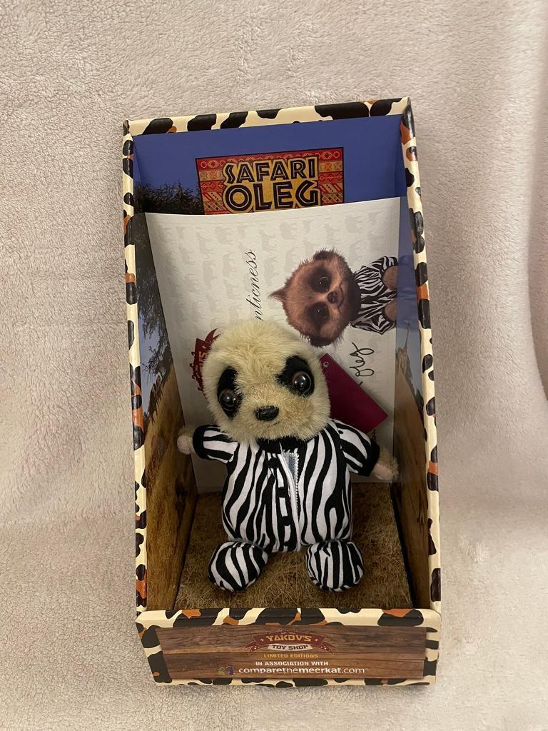 Original Yakov meerkat toys- Safari Oleg