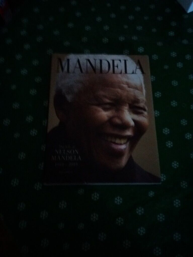 MANDELA – THE LIFE OF NELSON MANDELA 1918-2013