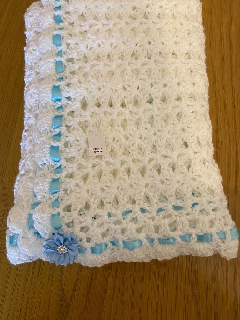 💕Baby blankets beautiful handmade baby blankets 💕