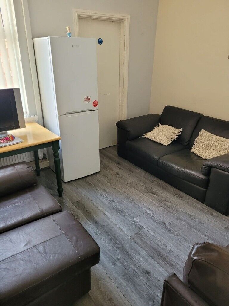 Supported Accommodation at B29 7NA! Single room avail to those on benefits such as Universal Credit