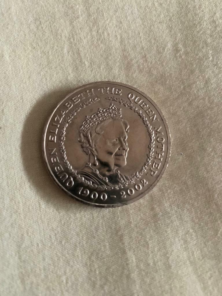 image for Queen Elizabeth the queen mother coin £40