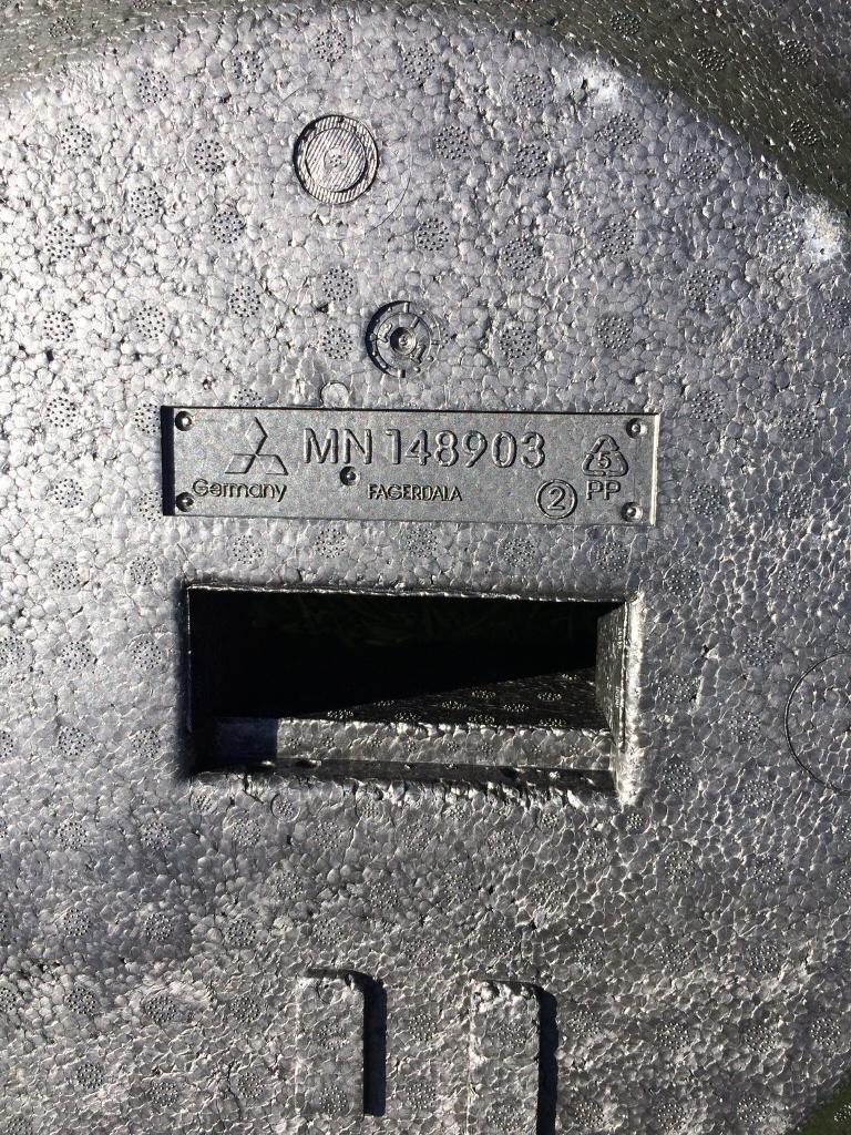 image for Mitsubishi Colt 2011 boot insert