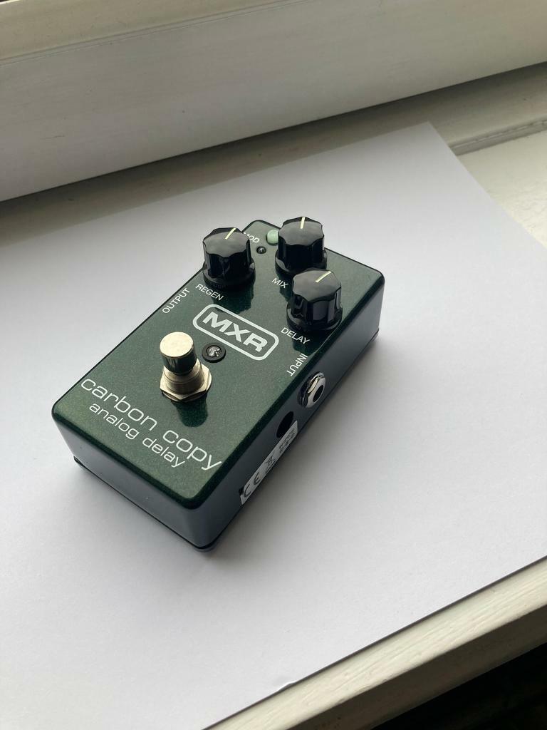 MXR carbon copy delay pedal