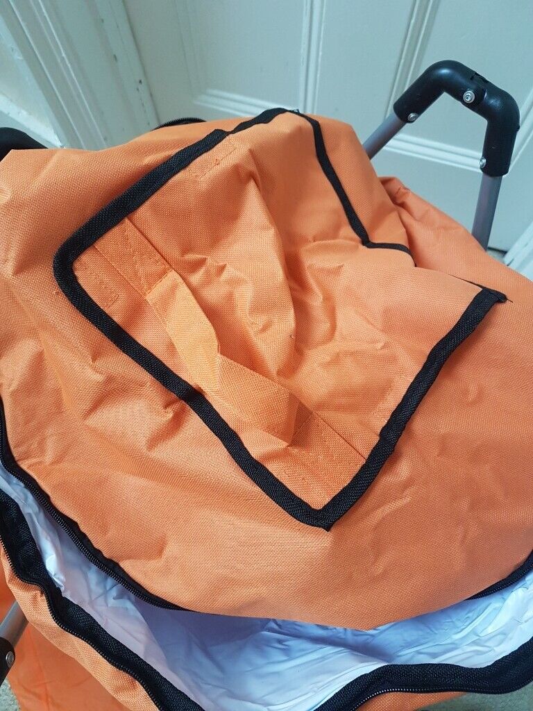 FOLDING COOL BAG, great when having a BBQ