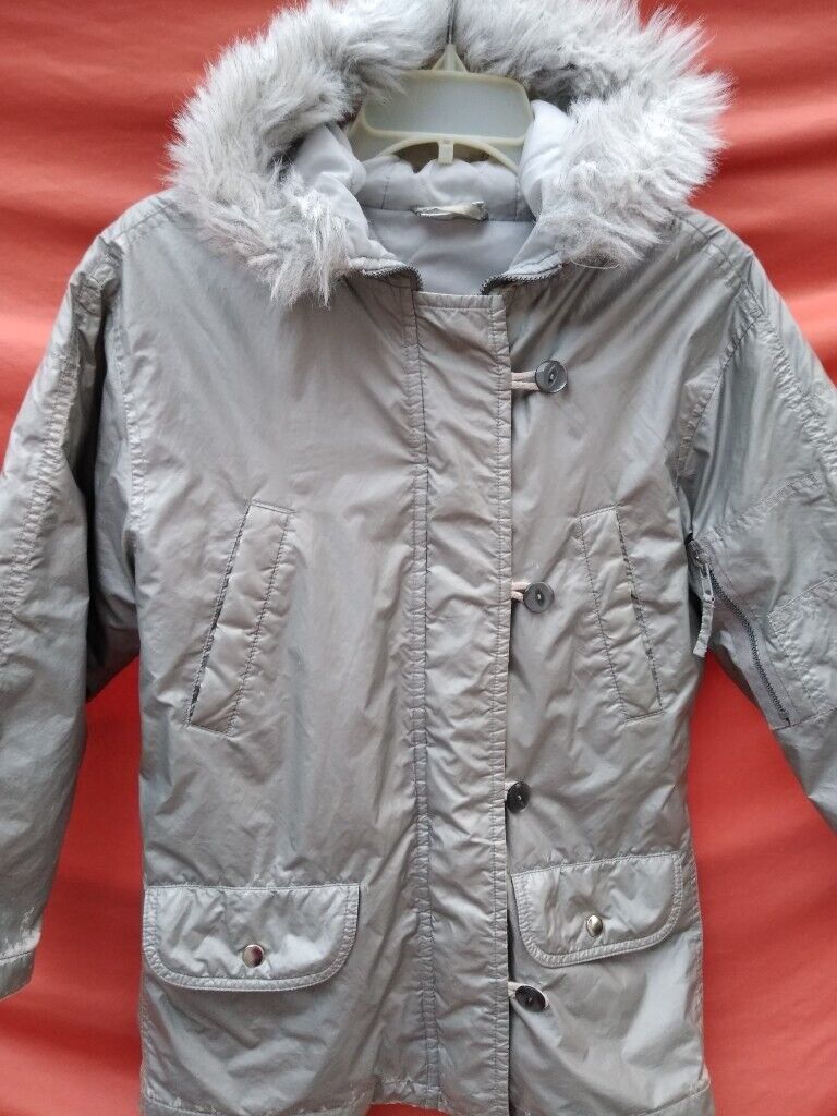 Bargain Coat Age c. 10. Silver (reflects); fur-edge hood; pockets galore!