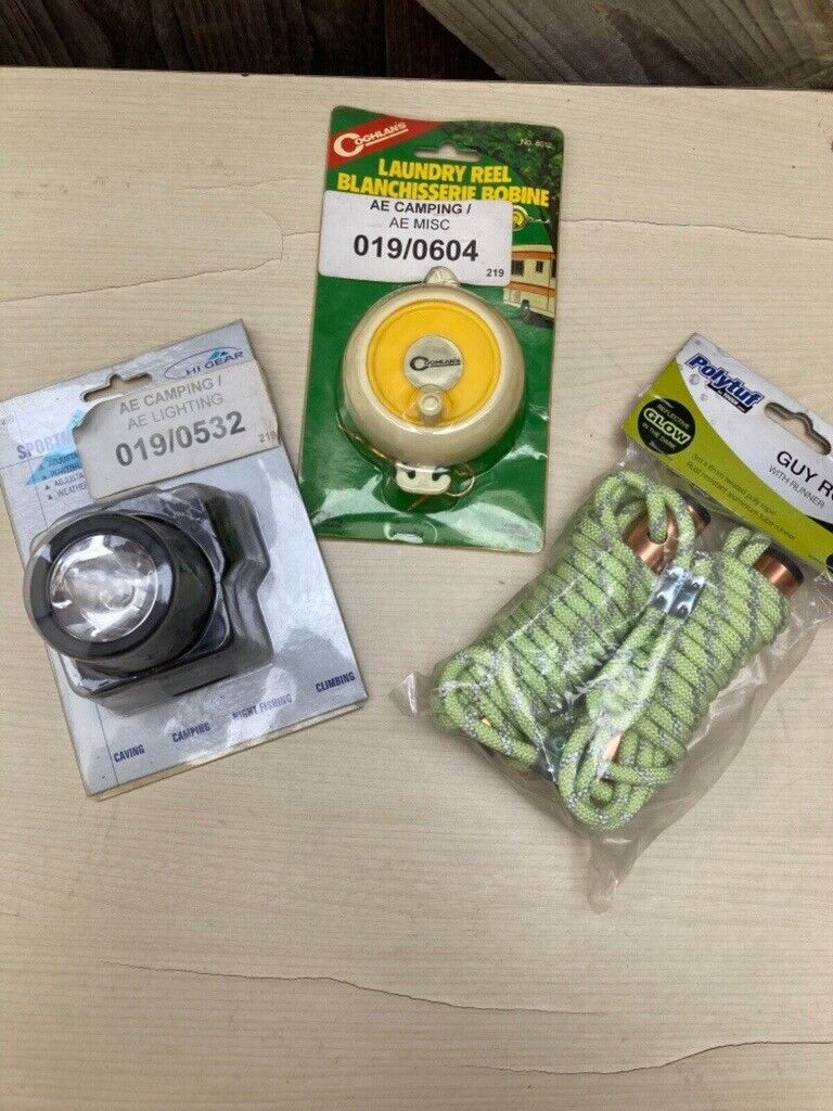 CAMPING ACCESSORIES -HI-GEAR SPORTMAN HEADLAMP/COGHLAN'S LAUNDRY REEL/2 GUY ROPE
