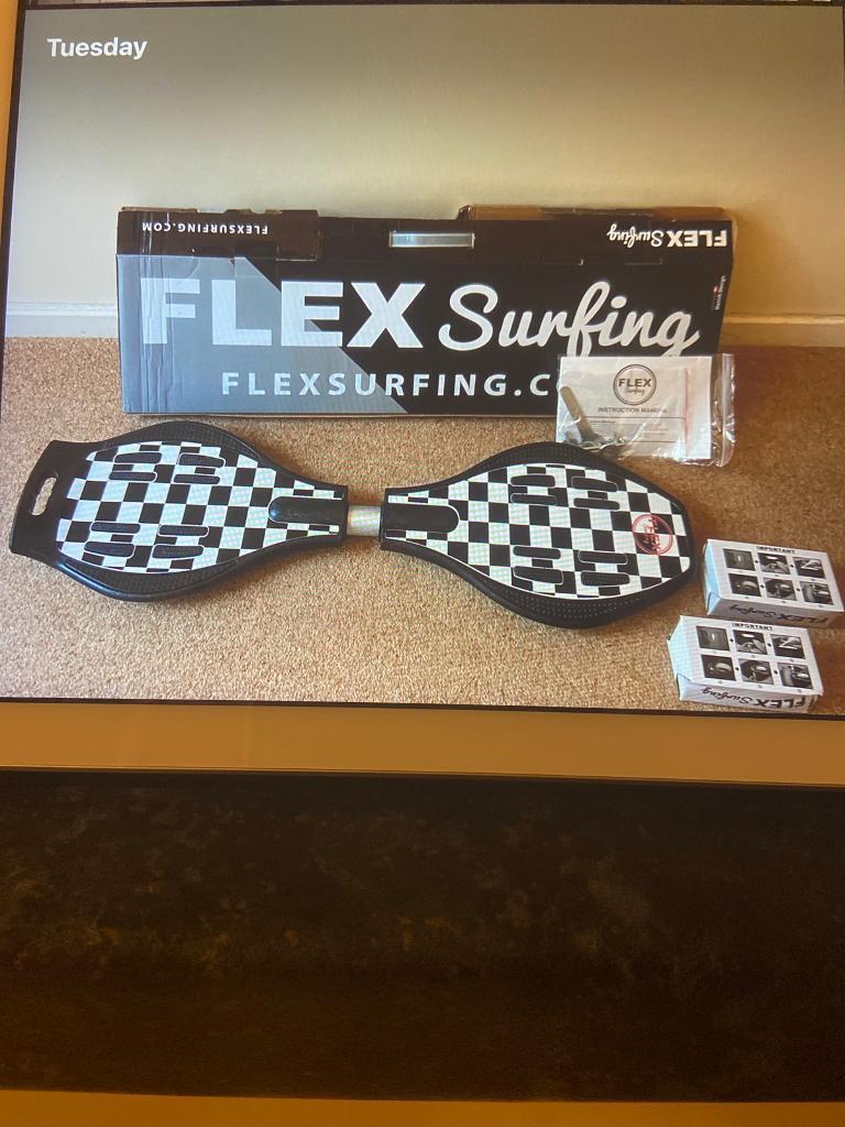 image for Flex wave (skate board)