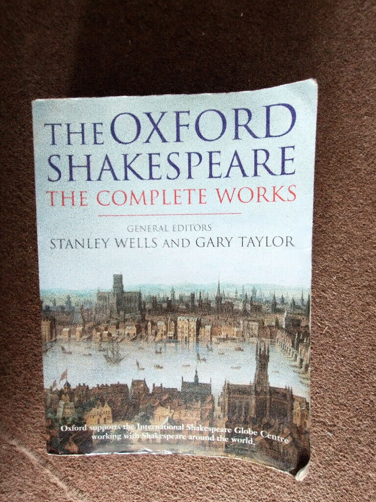 image for BOOK - THE OXFORD SHAKESPEARE - THE COMPLETE WORKS. PAPERBACK.
