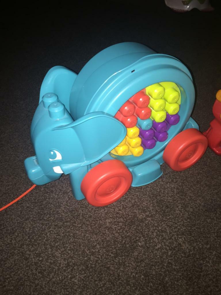 **MEGA BLOKS**