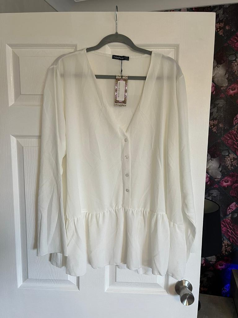 image for Boohoo white UK 24 plus woven peplum collarless top new with tag