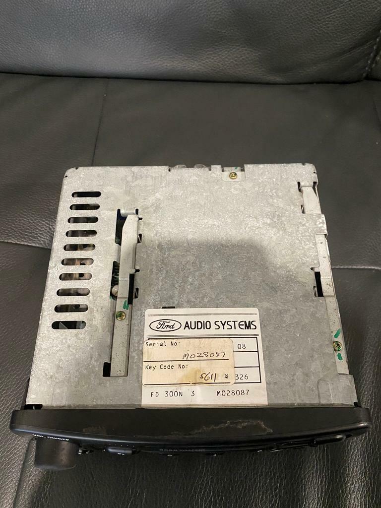 Ford head unit ( transit connect 2003 )