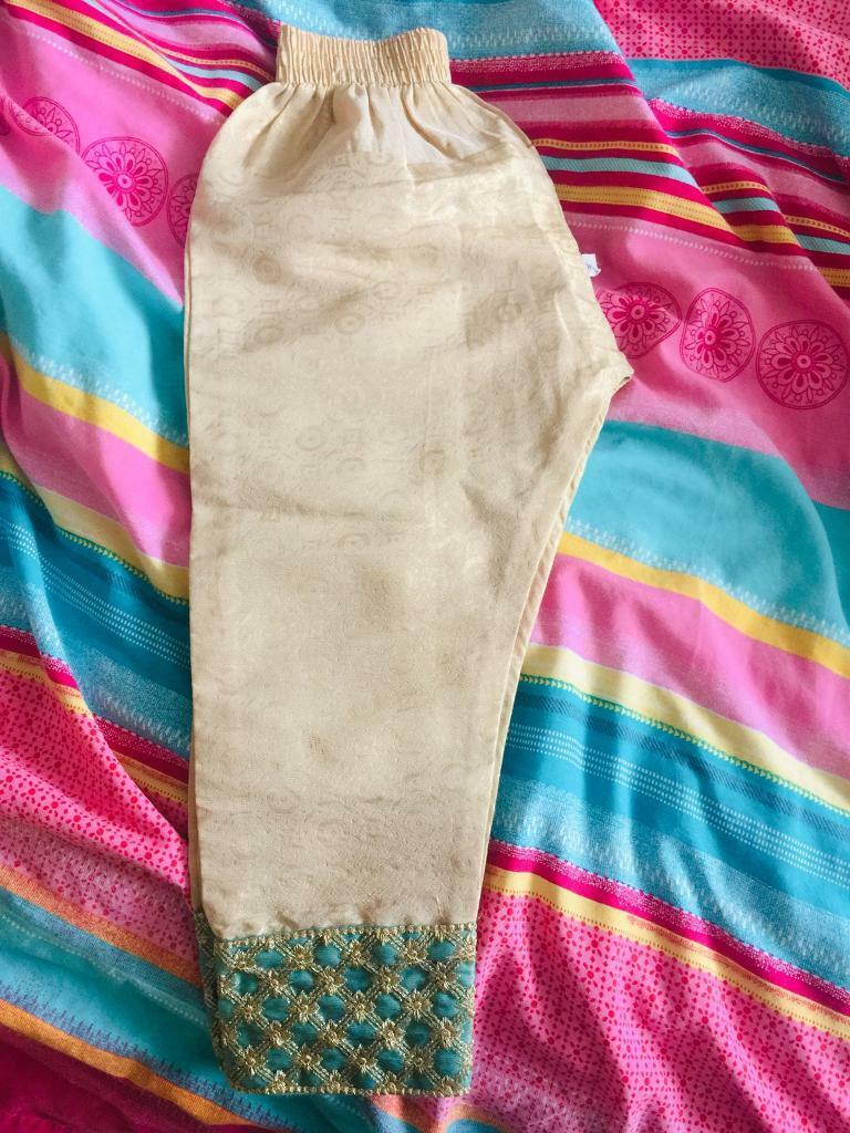 Girls Ferozi And Gold Salwar Suit With Dupatta Size 20 Brand News