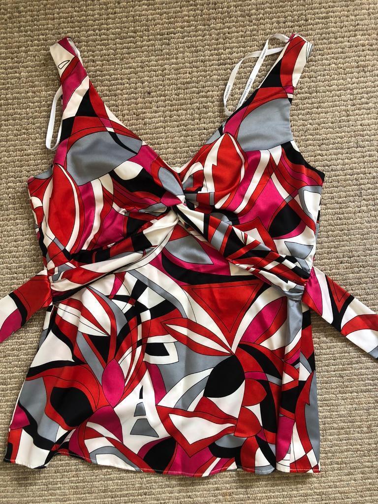 STRAPPY TOP OCCASION