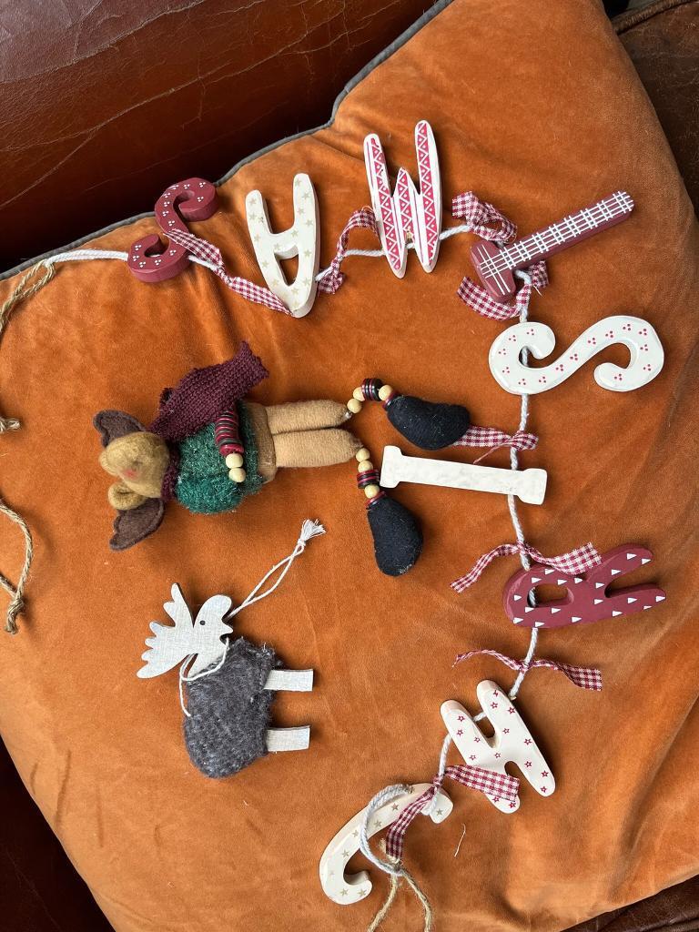 Gisela graham reindeer & wooden Christmas Garland Xmas decorations 