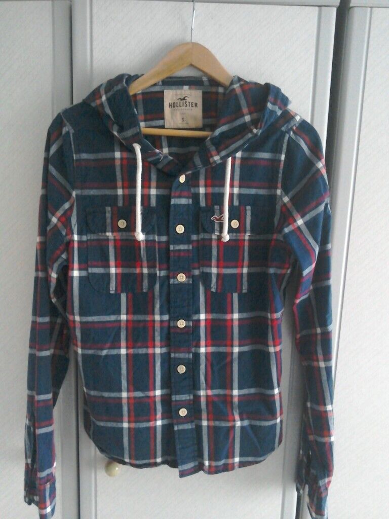 image for Men's small Hollister shirt
