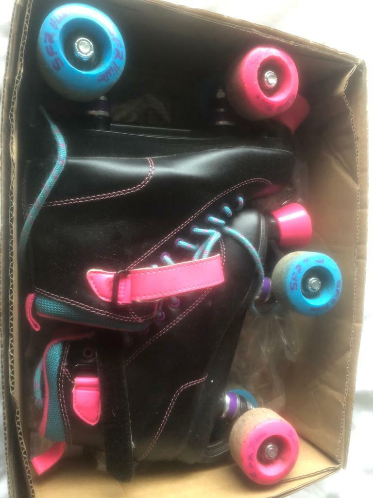 Roller boots size 3