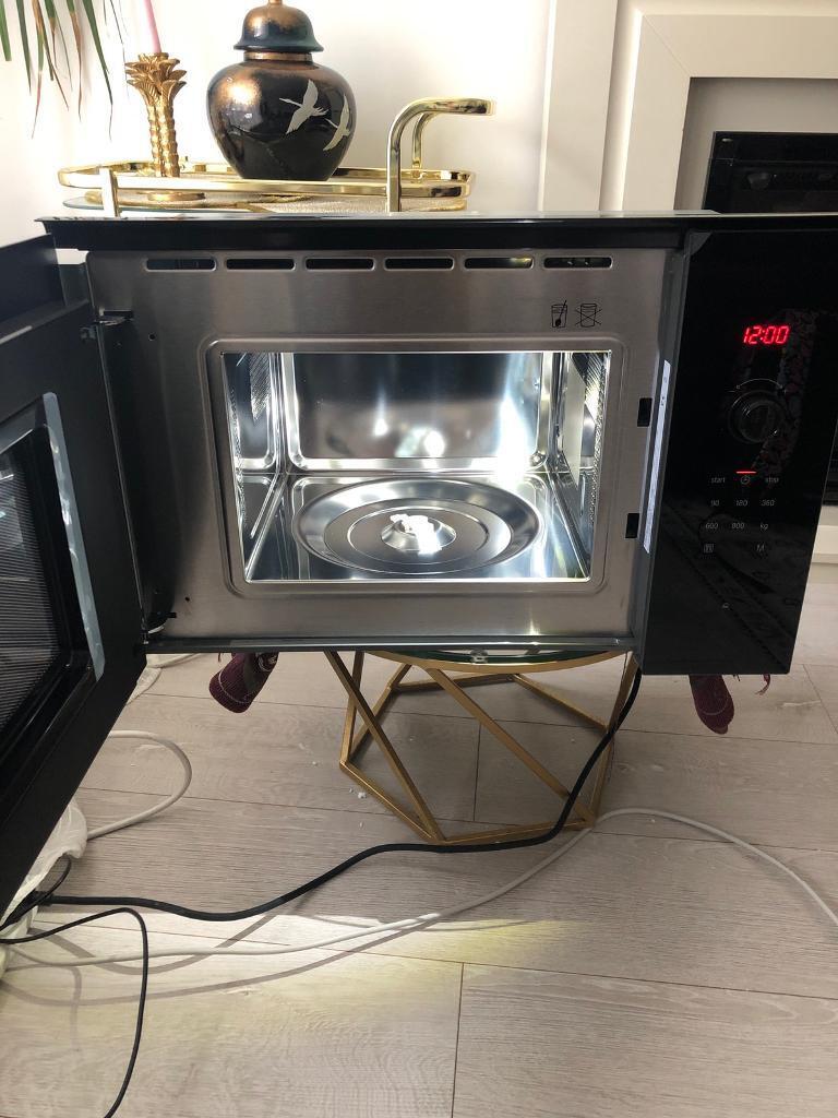 Bosch integrated microwave BFL523MB0B brand new