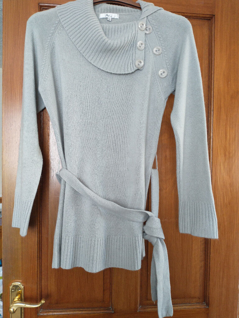  SMART JUMPER. Bust 38ins.app/XL. New cond. Unworn.