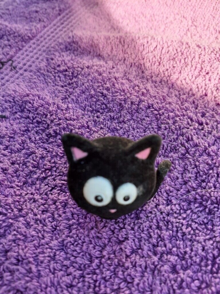 BRATZ Rare Jade Sleep-0ver Doll with small Petz 2006