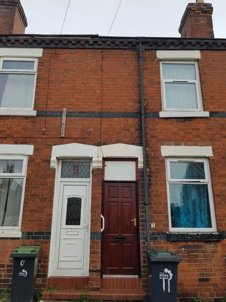 **LET BY** 2 BEDROOM TERRACED **DSS ACCEPTED** 11 STANHOPE STREET **NO DEPOSIT FEES**
