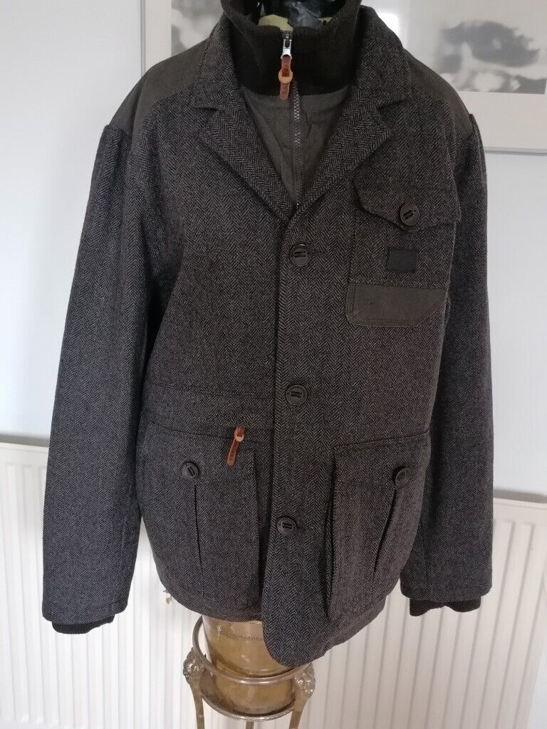  USA Luxury Brand THIRD & ARMY Unique Reconstructed Contrast Textile  Jacket. Mens. Size : L