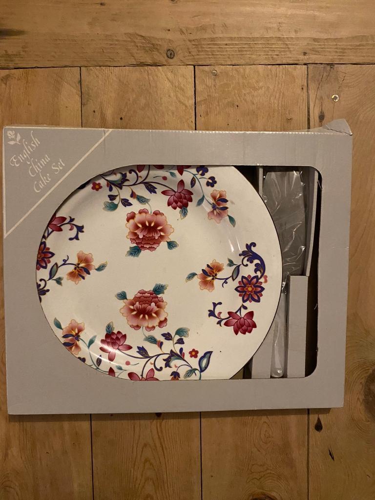 image for English China Cake Set (plate & serving slice)