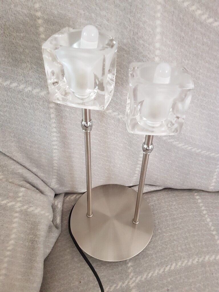Good quality ice cube table lamp 