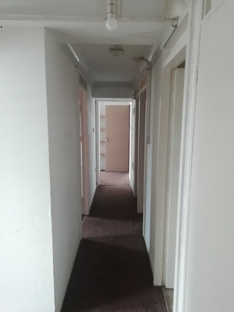 ** LET BY ** 2 BEDROOM APARTMENT**WESTWOOD COURT**HANLEY**DSS ACCEPTED
