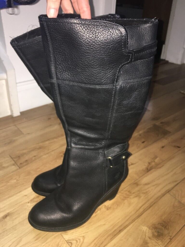 Timberland Leather boots, size 6/7, £45