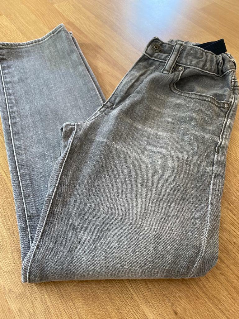 image for Gap grey Skinny jeans. Age 8-9. Excellent condition 