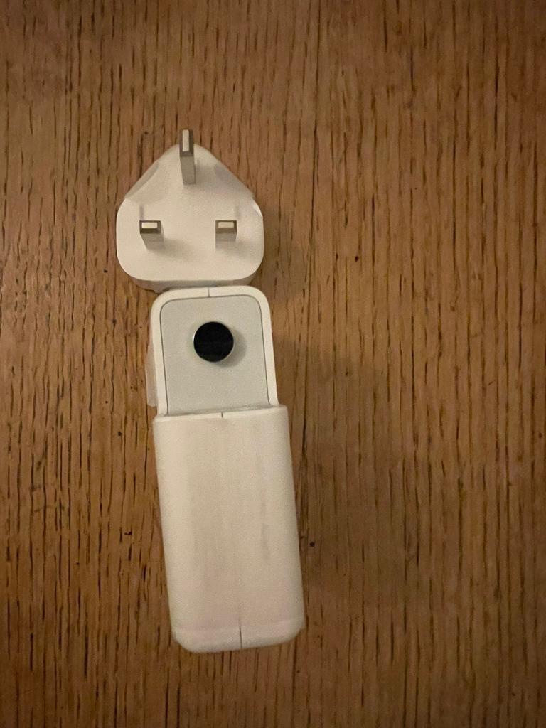 Brand new Apple 96W USB-C Power Adapter Brand new unused