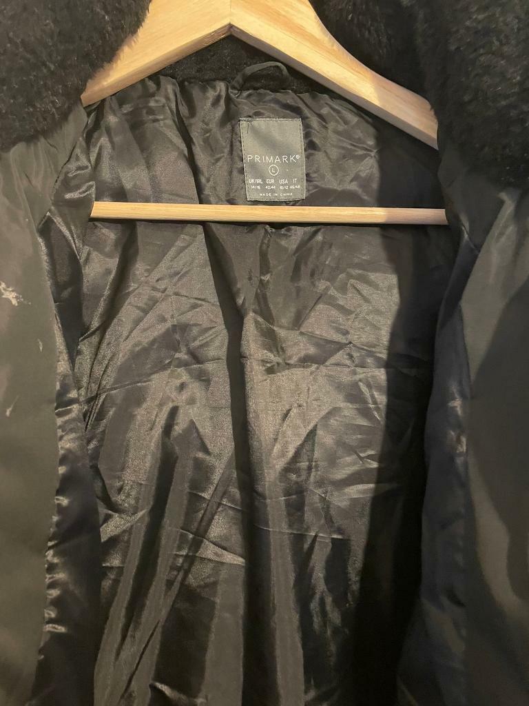 Coat - Size L (Size 12-14)