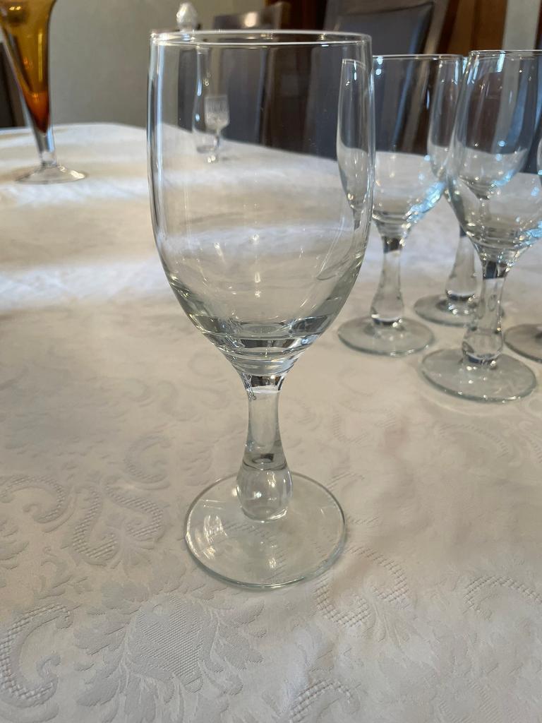 image for Set of 5 strong Wine Glass (good for outdoor use)
