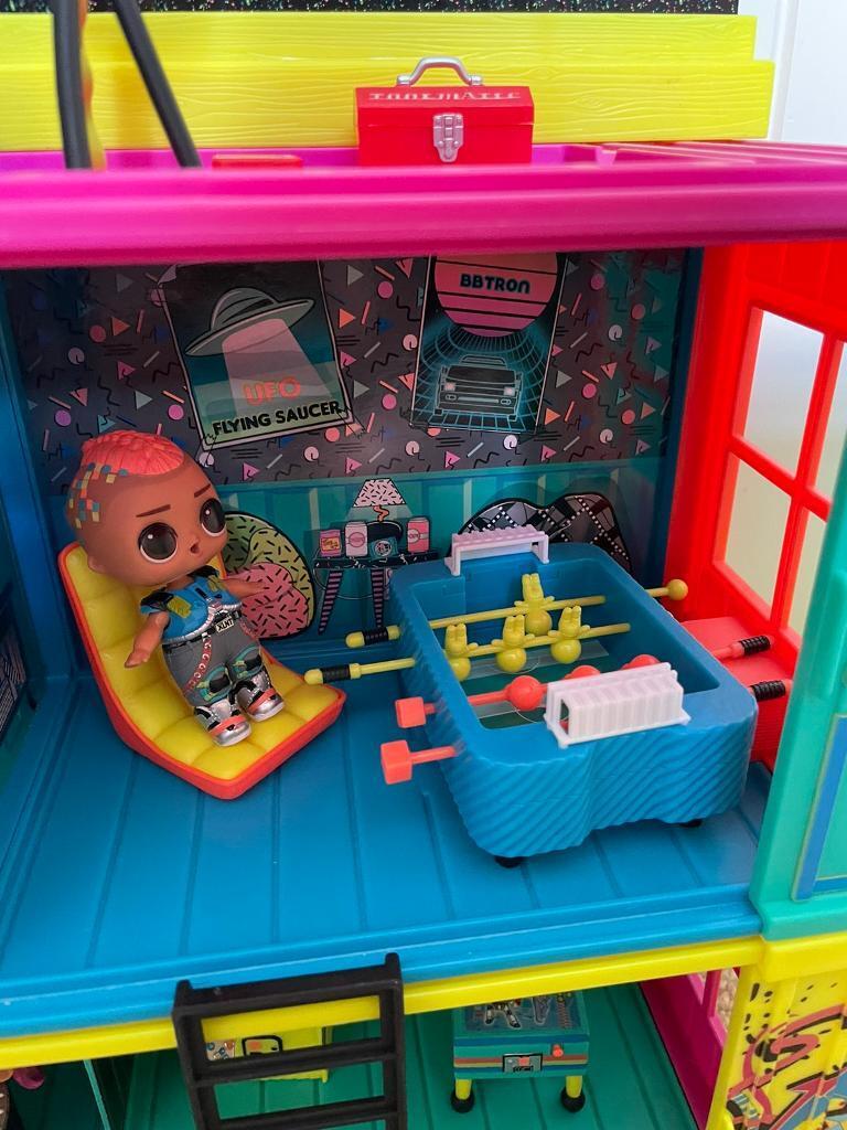 LOL Surprise Club house