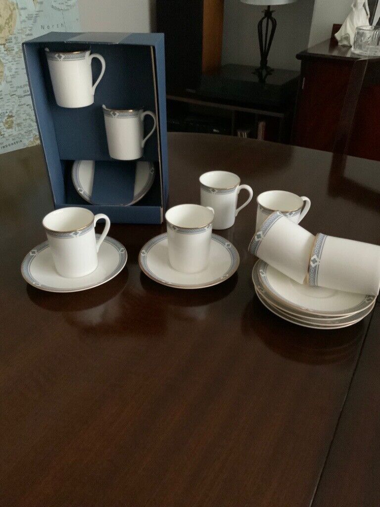 New boxed M&S fine bone China Felsham pattern espresso set