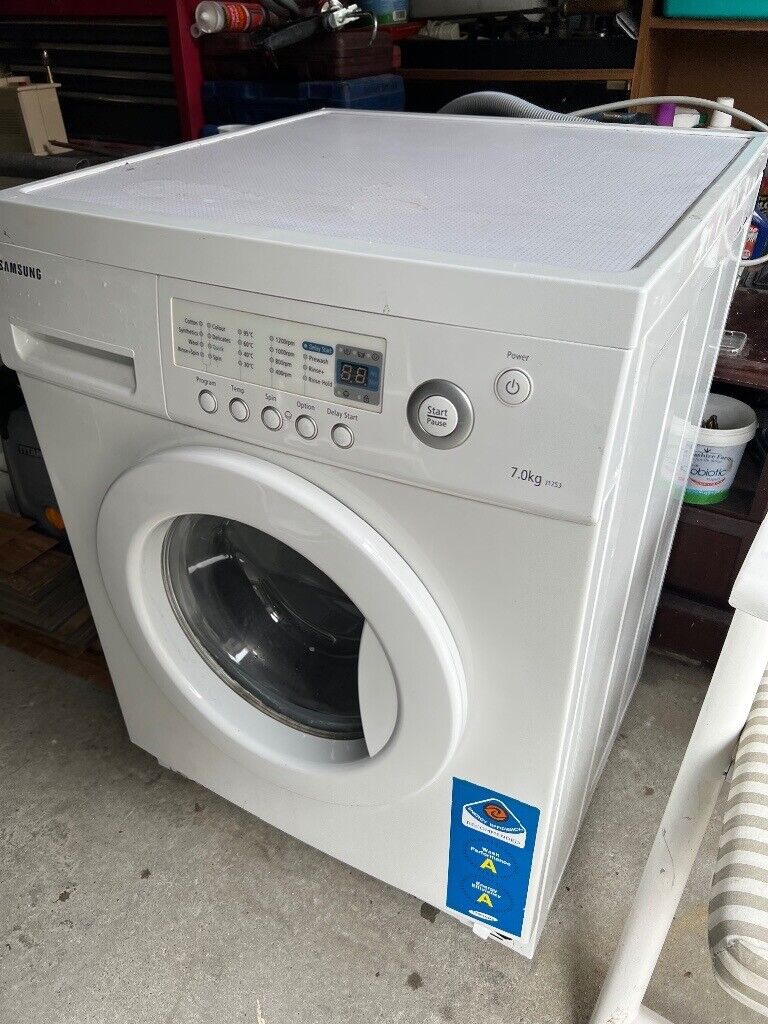 Samsung Washing Machine 7kg 1200 spin 