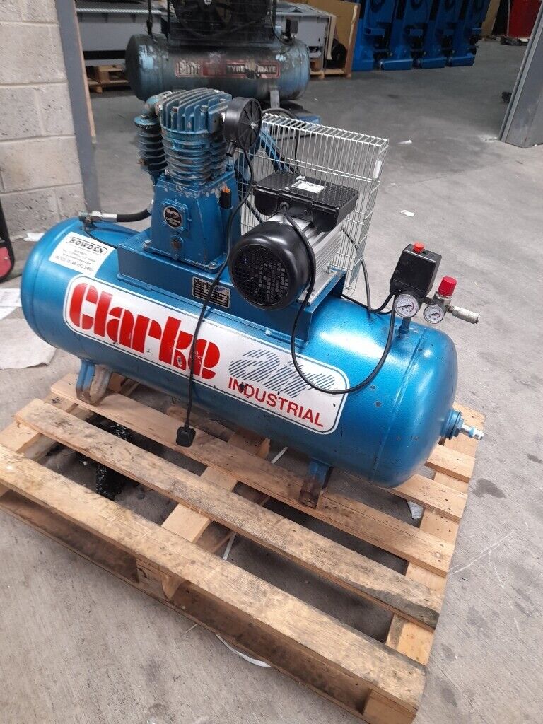 Second hand Howden Clarke 200L Compressor