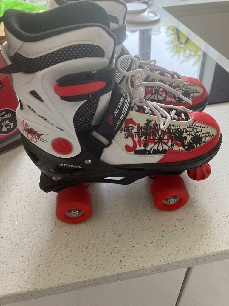 Roller boots in box