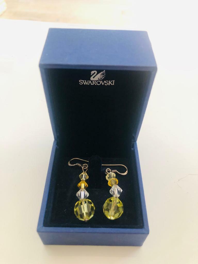 BNIB Beautiful Yellow Swarovski Hallmarked 925 Silver Earrings