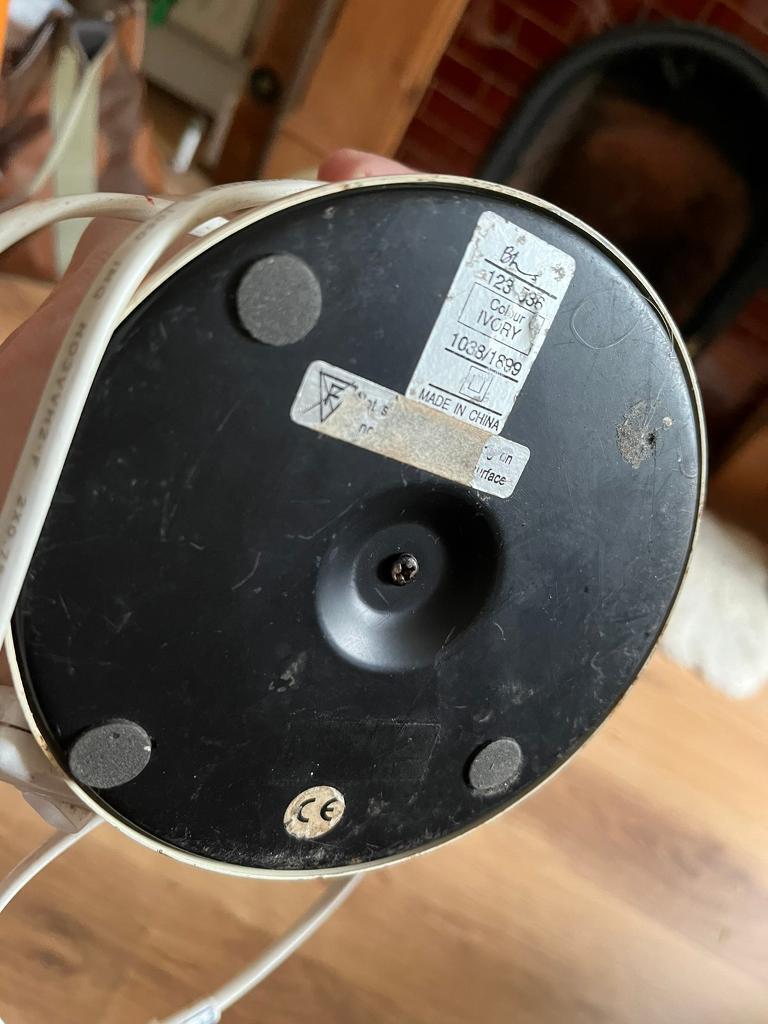 Retro heavy duty metal BHS table lamp
