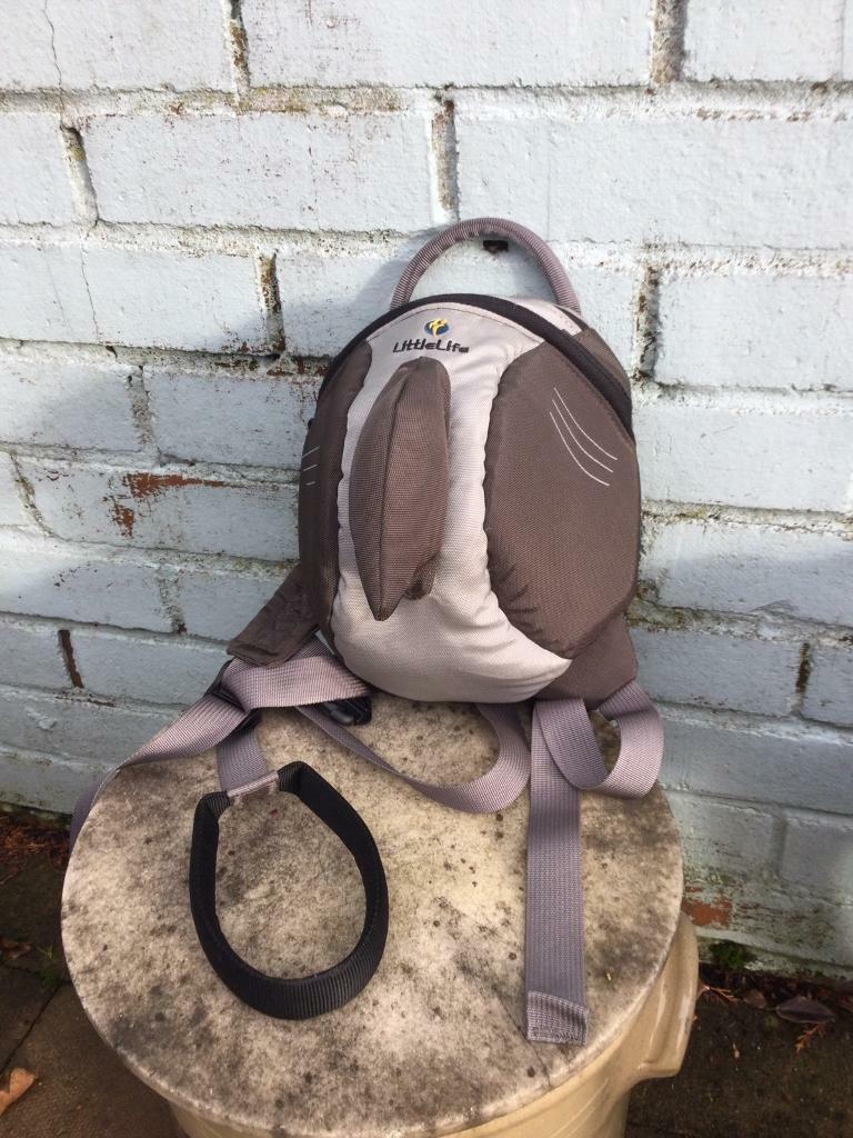 Littlelife shark hot sale backpack