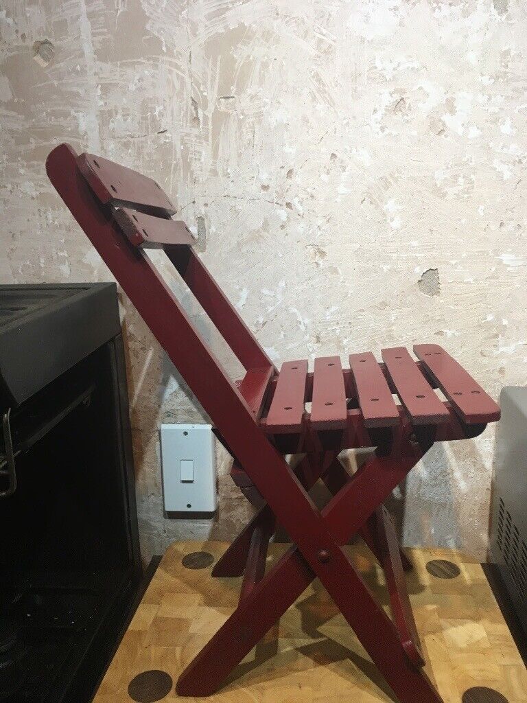 Solid Wood Child’s Folding Chair Vintage aprox 1930’s Suitable for a Child 1 to 5 years