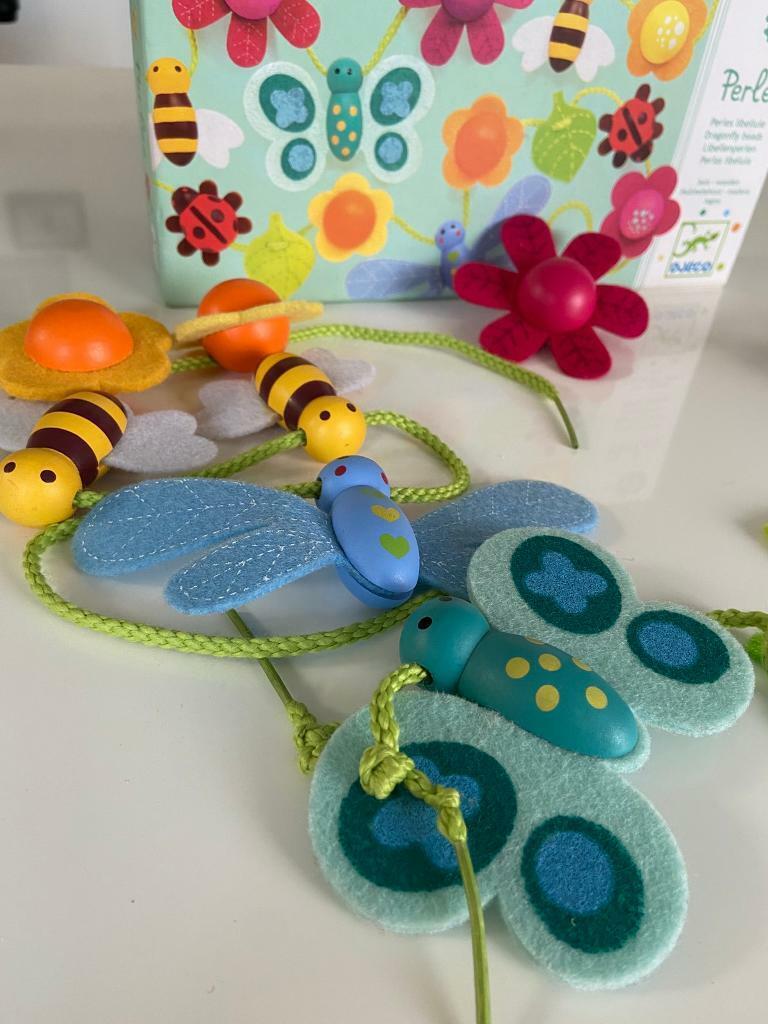 Djeco Perles lacing bead dragonfly garden  set 