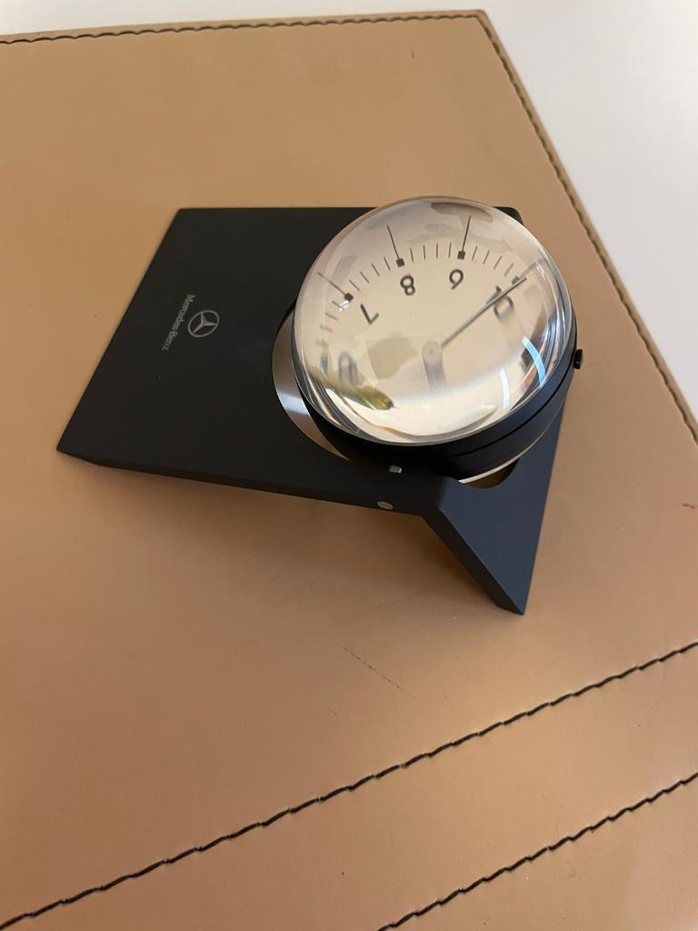 Genuine Mercedes Benz rotating star logo desk clock