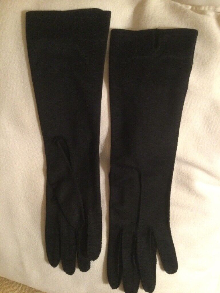 Ladies Gloves-  Vintage. 3 x Pairs 7 1/2– 8 in