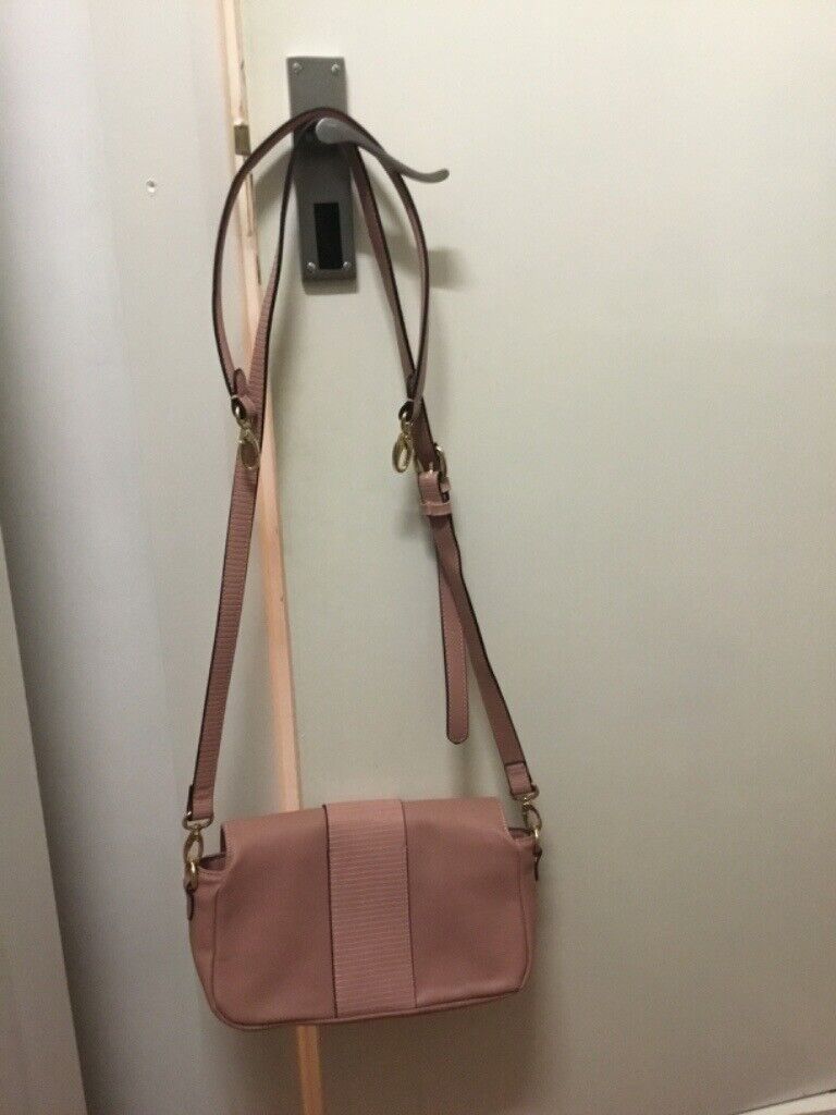 Ladies handbag brand new from Faith