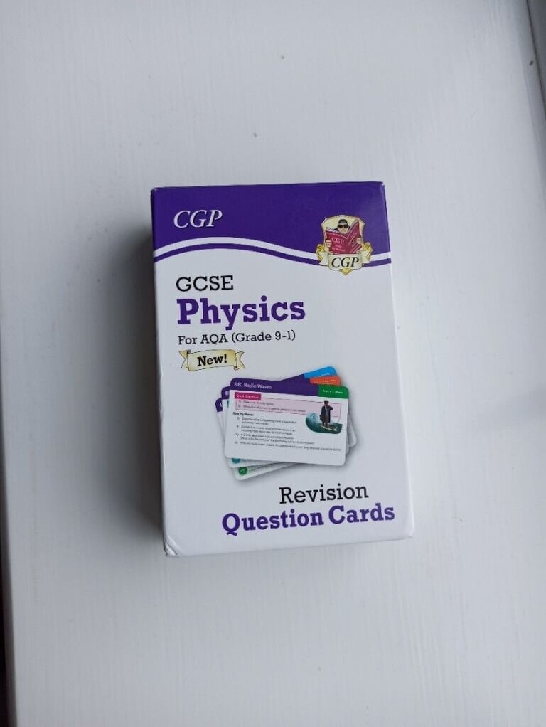 image for GCSE Physics Edexcel CGP: Complete Revision Guide  + revision question cards
