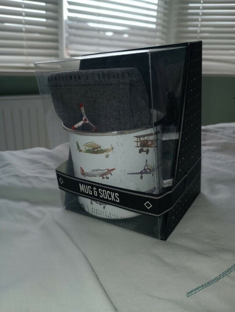 Enamel Mug with planes and Socks, camper van